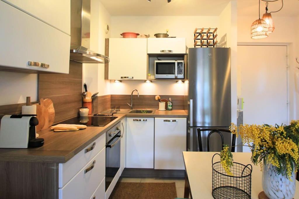 Cosy Appartement Entre Vignes Et Garrigue Avec Piscine Péret Exteriör bild